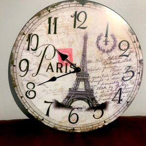 🖤Paris🖤 themed wall clock